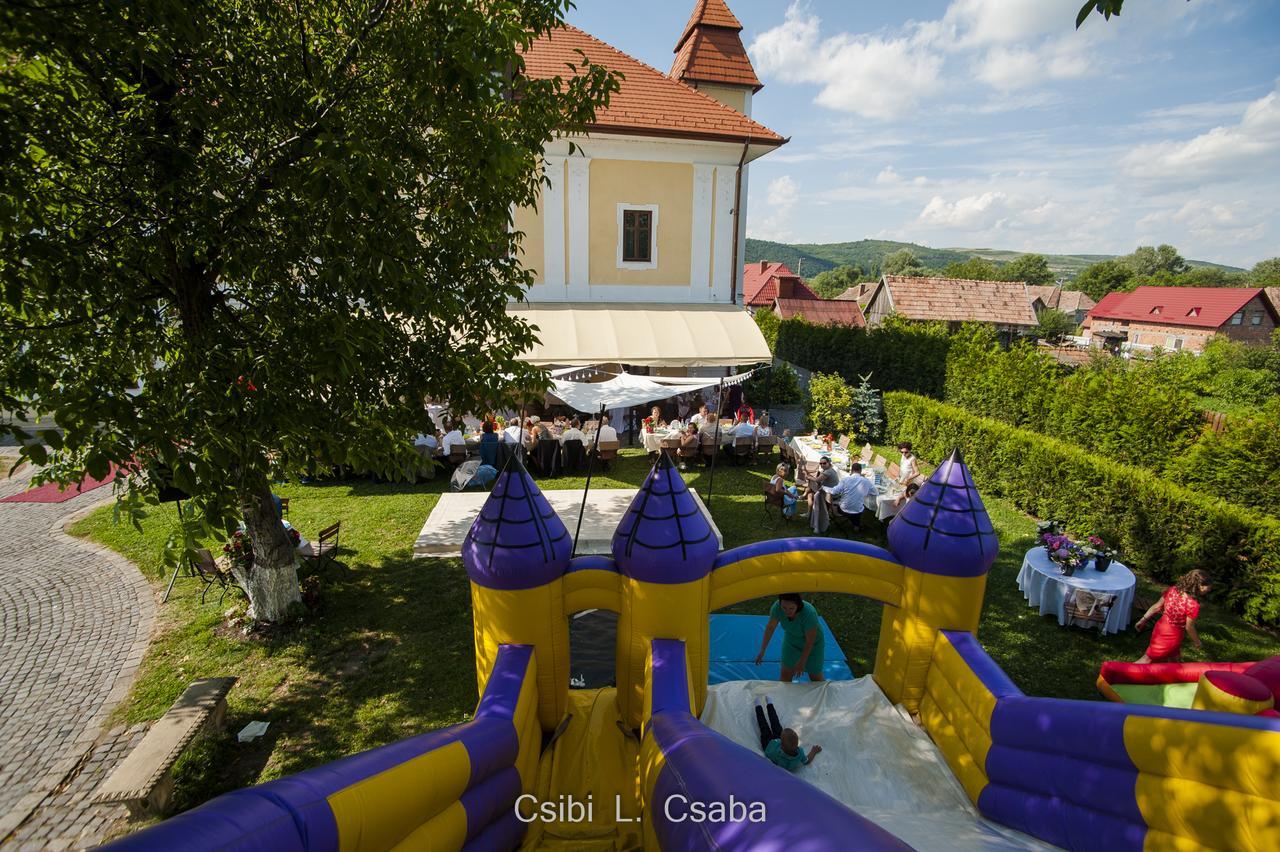 Castel Haller Ogra Esterno foto